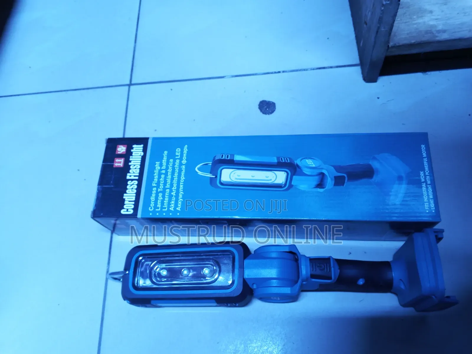Flashlight Cordless/ 88v Cordless Flashlight
