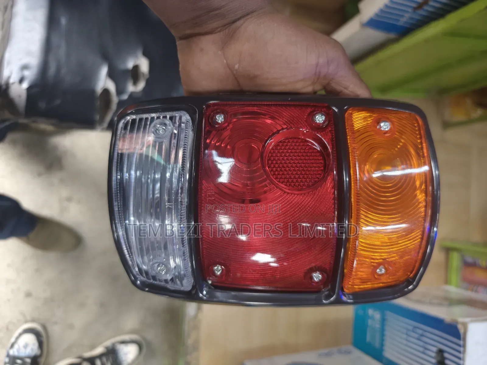 Backlight/Taillight Datsun 1200