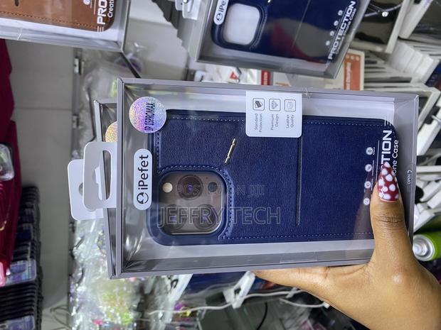 Mique iPhone 15 Pro Max Wallet Magsafe Case With Card Holder - main view