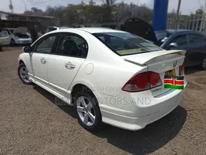 Honda Civic 2007 White