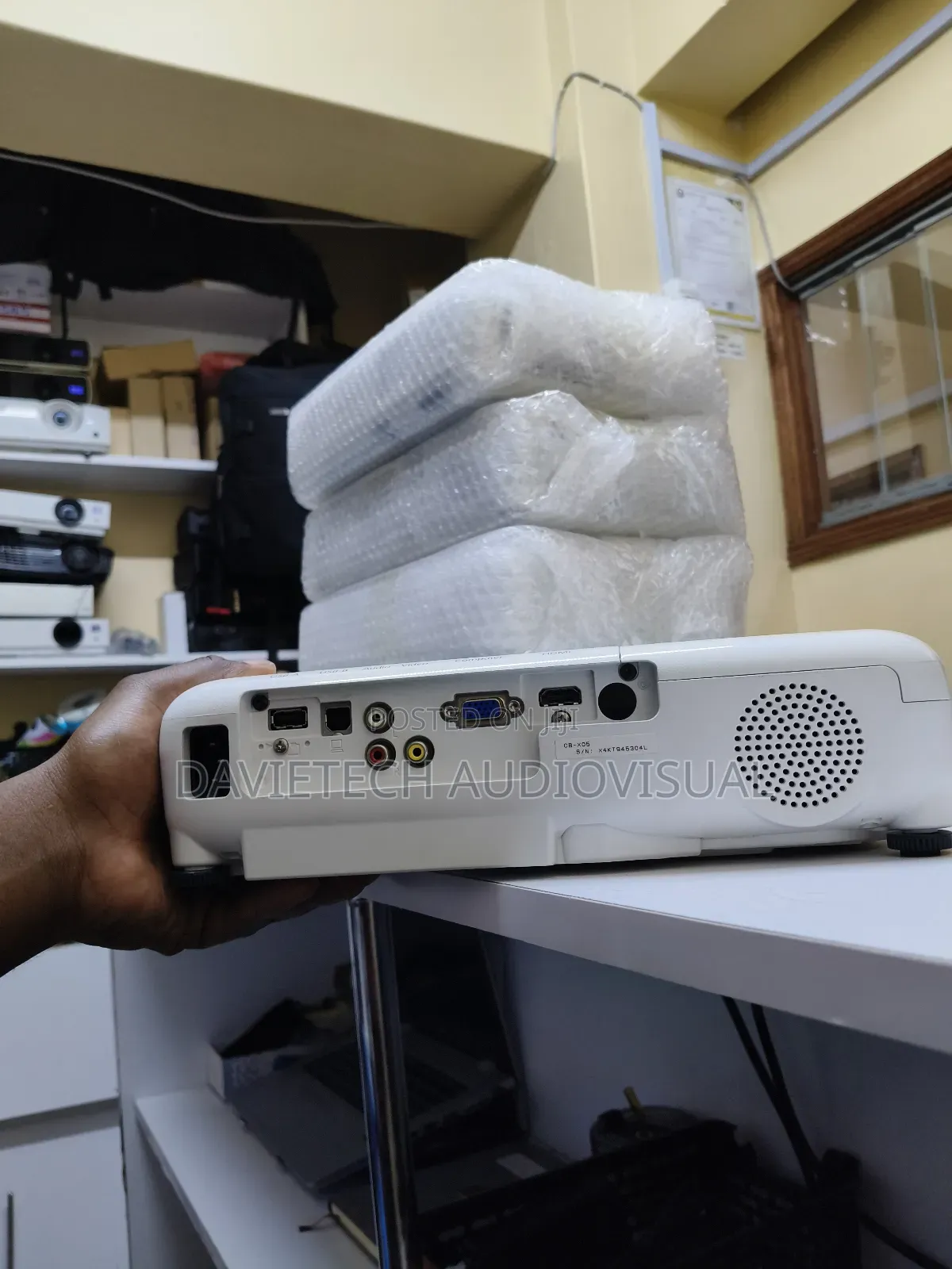 ##Epson Projector,Cbx05, 