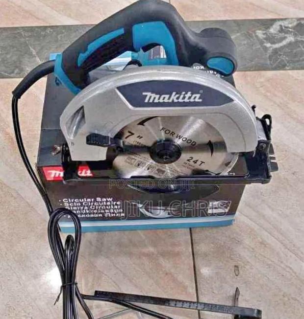 Powerful Makita Circular Saw/Makita Circular Saw 7"