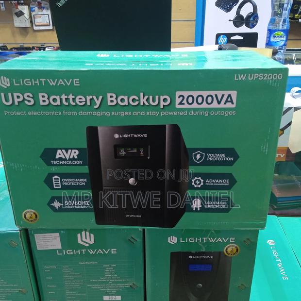 Lightwave 2000va Battery Backup Ups - thumbnail 3