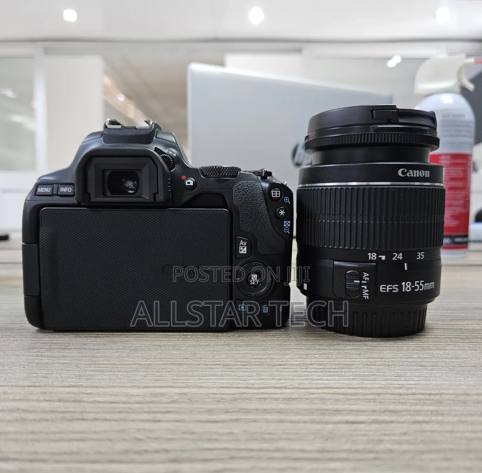 Canon 250d Plus Kit Lens 18-55mm