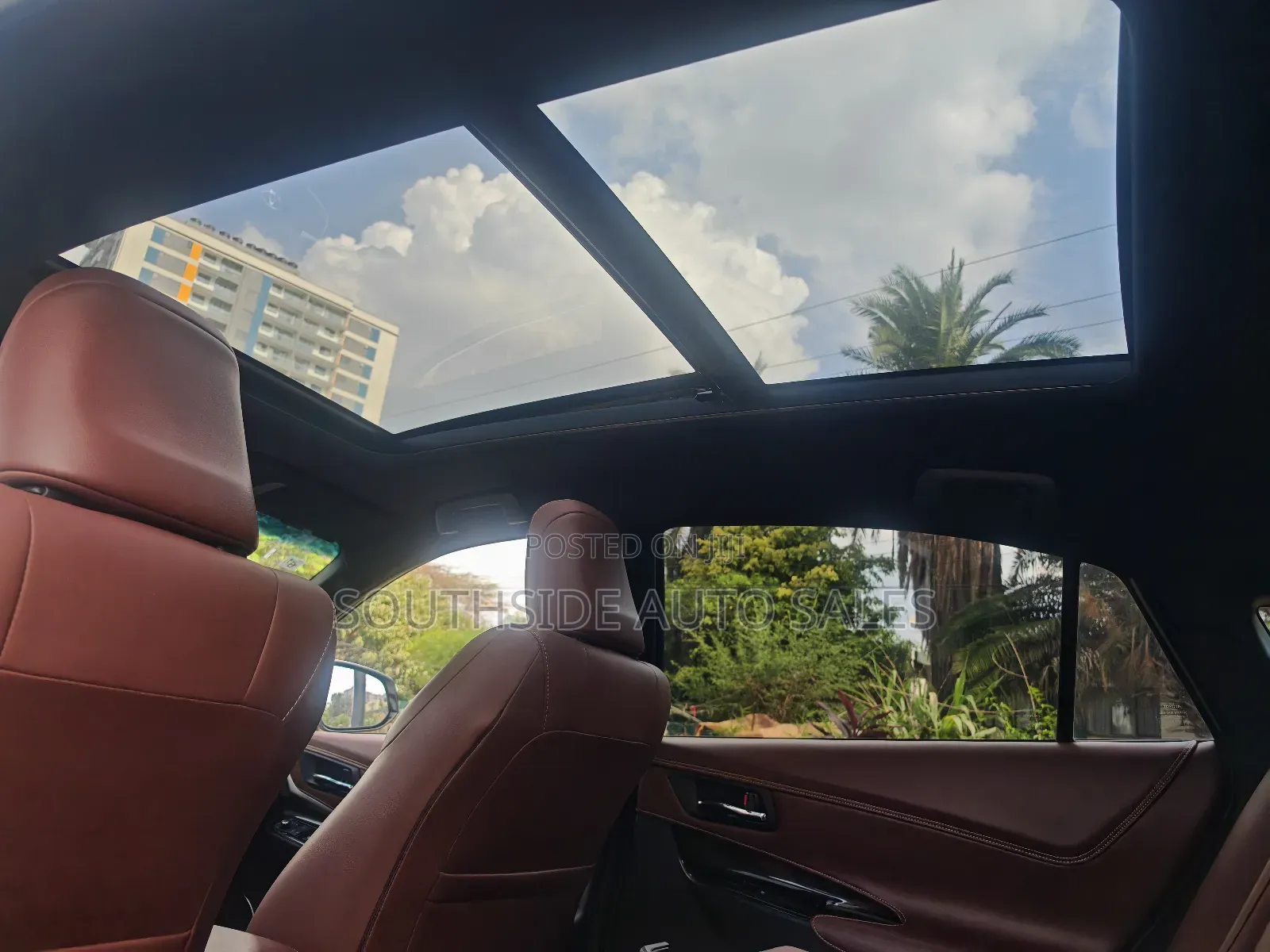 Toyota Harrier 2.0 2019 White