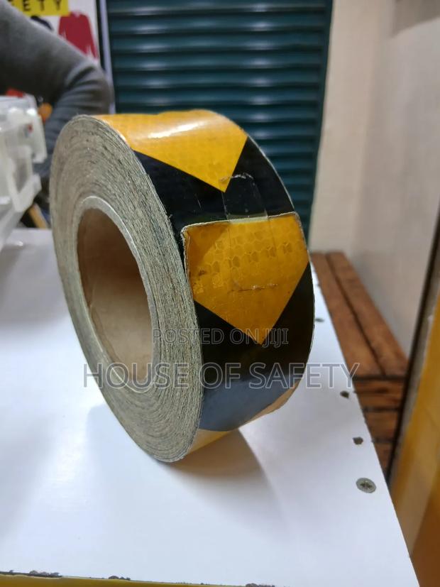 Adhesive Tape 3m - thumbnail 4