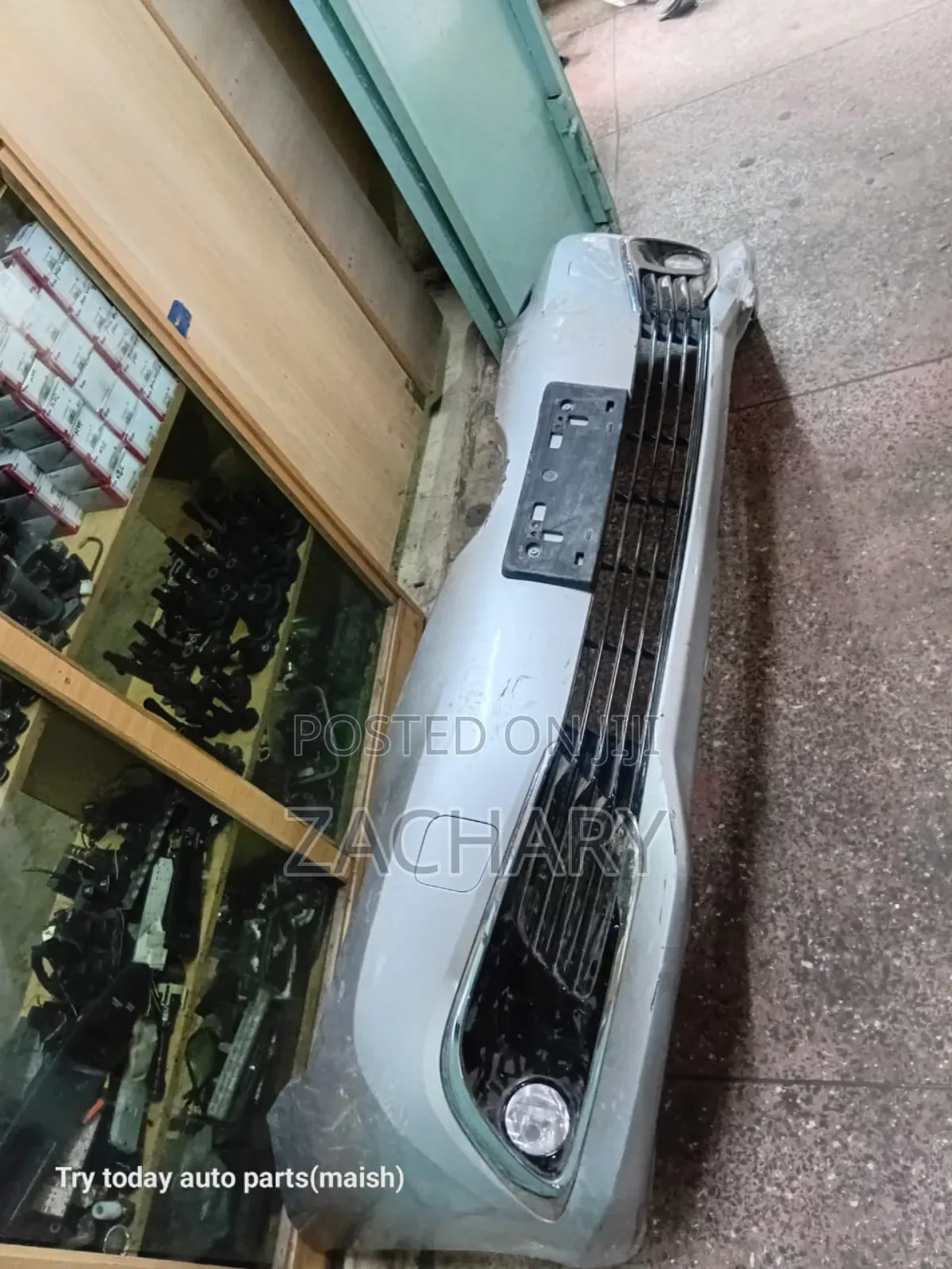 Auris 2016 Front Bumper Available