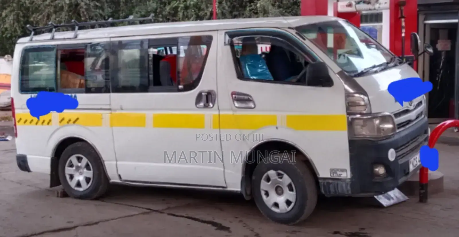 Toyota HiAce 2012 White