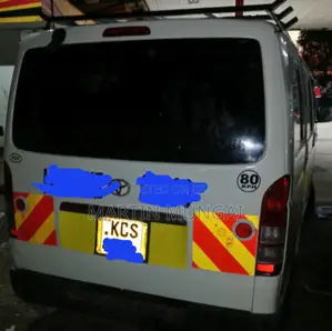 Toyota HiAce 2012 White