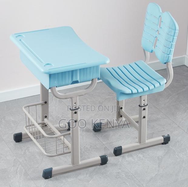 Kid's Desk; School Desk and Chair Set for Primary Study Sessions
