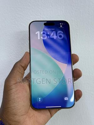 Apple iPhone 16 Pro Max 256 GB Gold - thumbnail 2