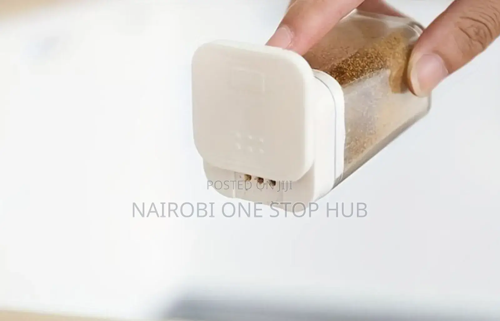 Portable Seasoning Container