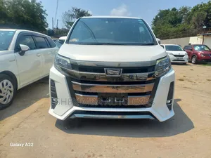 Toyota Noah 2019 White