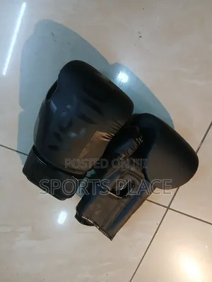 Black Boxing Gloves - Venum Boxing