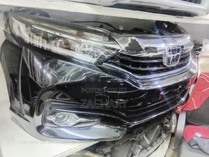 Complete Ex Japan Honda Fit Shuttle 2015 Nosecut