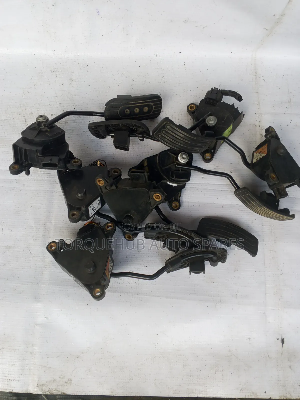 Nissan Tiida,March,Note Accelerator Pedal