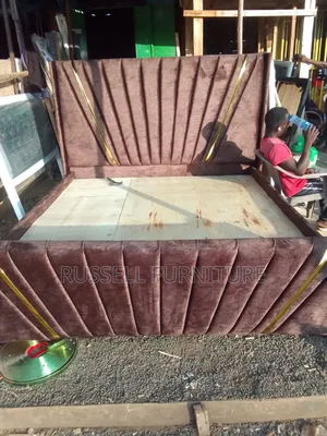 Brown King Size Chester Bed