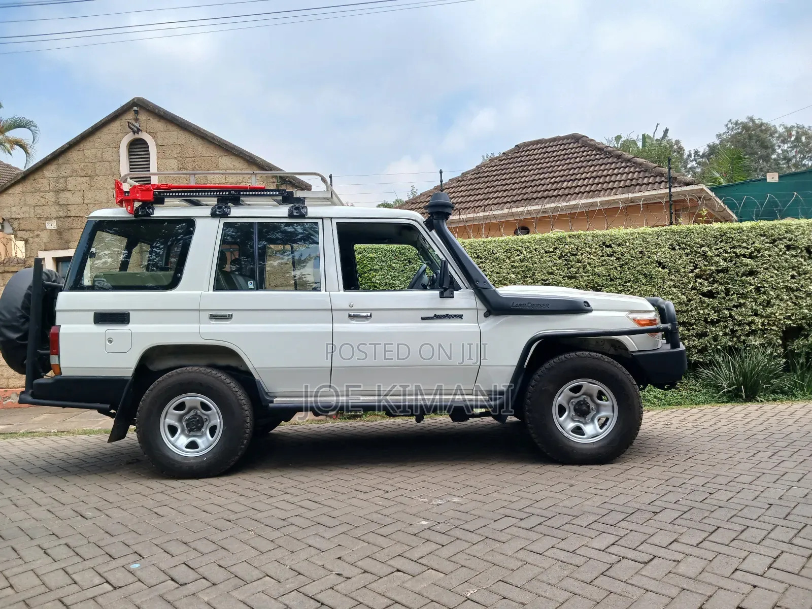 Toyota Land Cruiser 2018 White