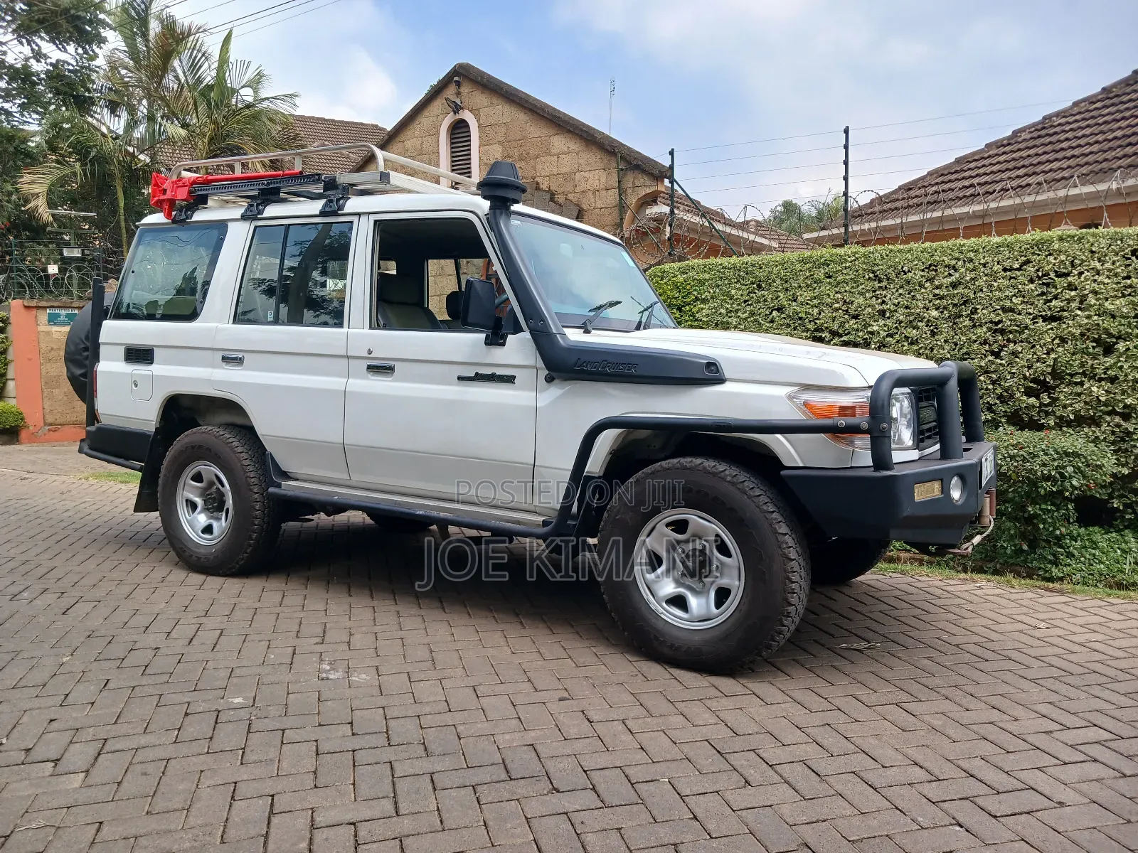 Toyota Land Cruiser 2018 White
