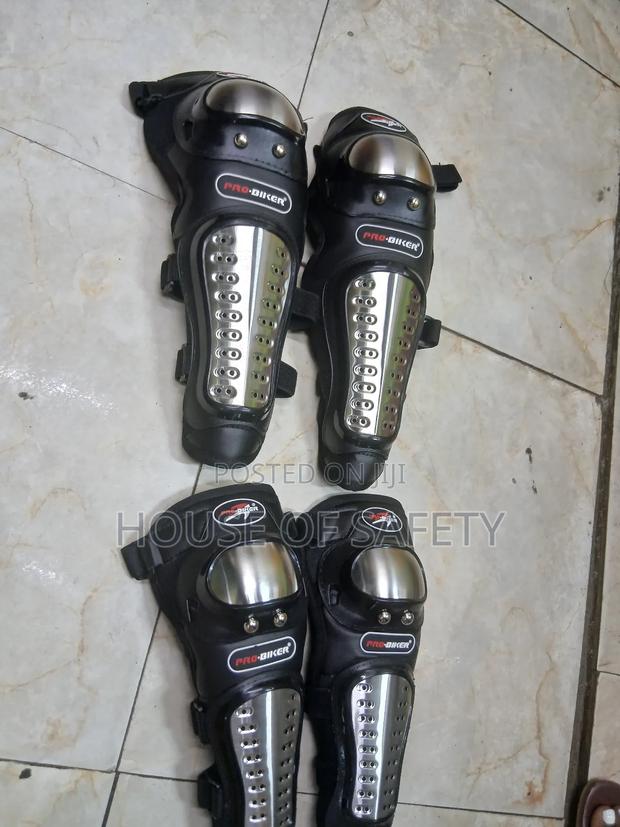 Pro-biker Knee And Elbow Pads - thumbnail 3