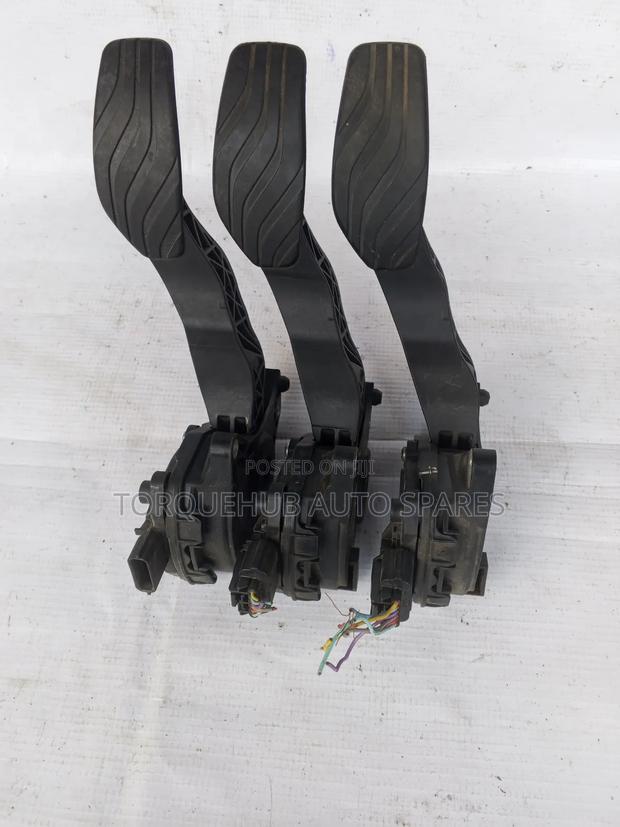 Nissan X-Trail Nt32 Accelerator Pedal - thumbnail 2