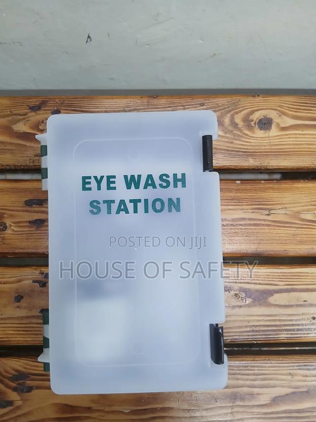 Eye Wash Station Original - thumbnail 3