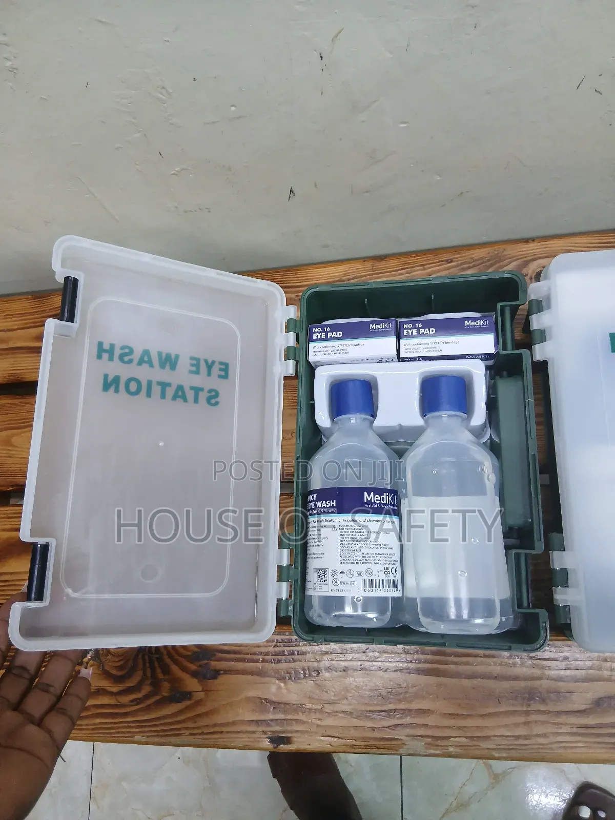 Double Effect Eye Wash Stations In Kenya