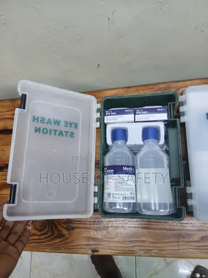 Double Effect Eye Wash Stations In Kenya