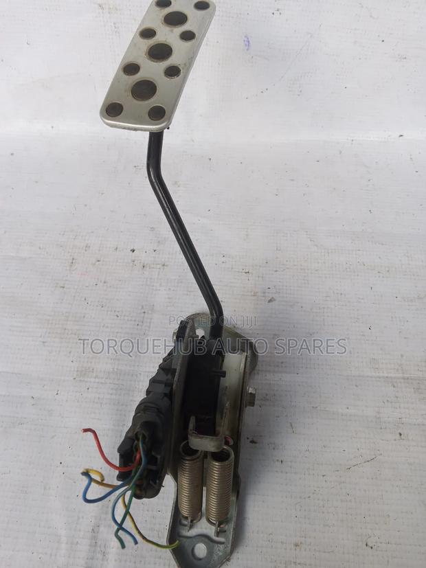 Subaru Legacy 2006 Bp5 Accelerator Pedal - thumbnail 2