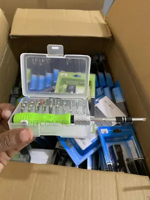 30 Pieces Screw Driver