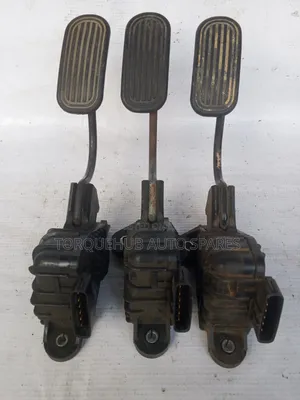 Toyota Hilux 2014 Accelerator Pedal