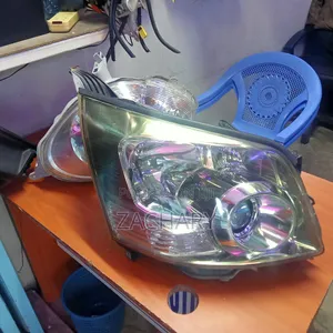 Noah 2007 RHS Headlight Ex Japan