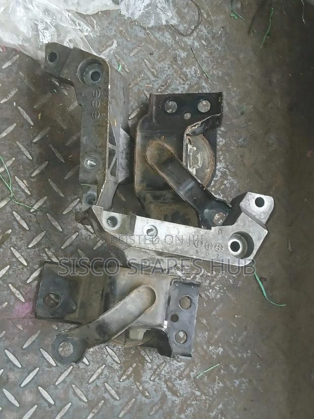 Engine Mount Nissan Tiida/Y12 - thumbnail 2