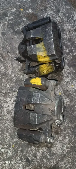 Toyota Vanguard Front Calliper
