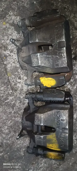 Toyota Vanguard Front Calliper