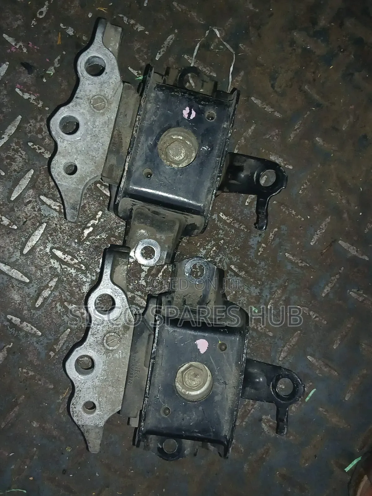 Engine Mounts Daihatsu Mira