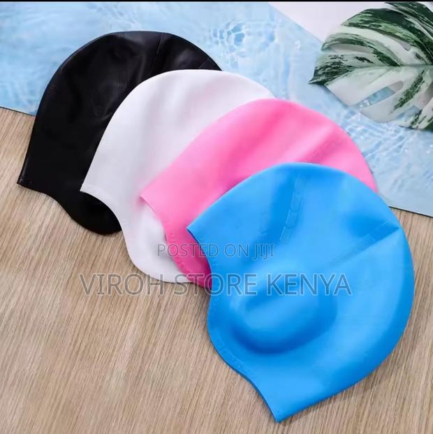 Stretching Swimming Cap - main view