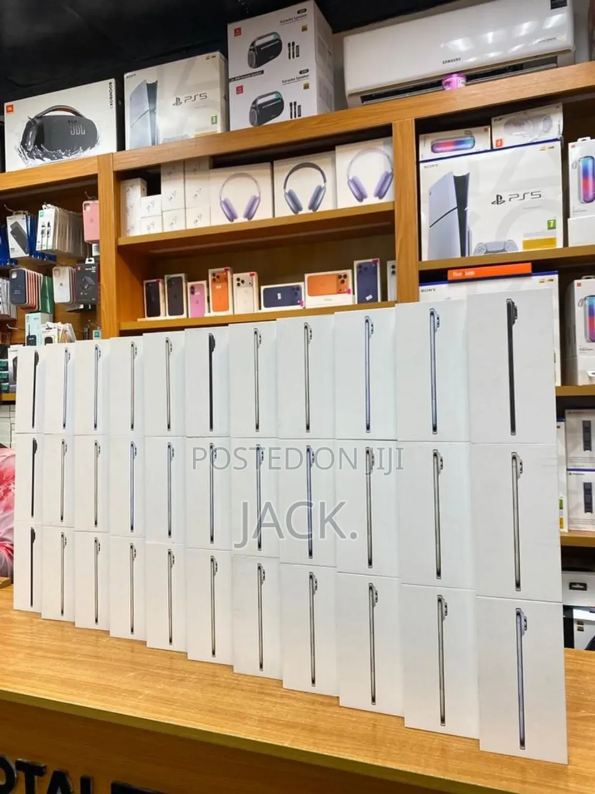 New Apple iPhone 17 256 GB Silver