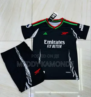 Kid Football Jersey Sets(Tshirt+Short)