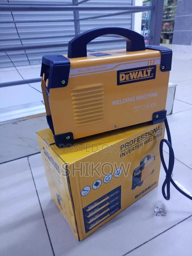 Dewalt 400amp Portable Inverter Arc Welding Machine (Mma)