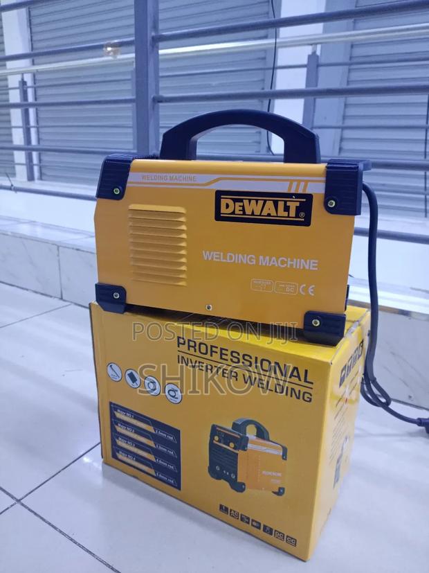 Dewalt 500amp Mma-500a Welding Machine - main view