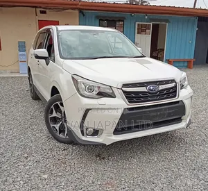 Subaru Forester 2.5i Limited AWD 2018 White