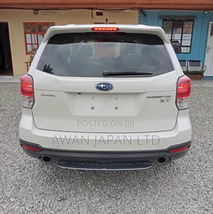 Subaru Forester 2.5i Limited AWD 2018 White