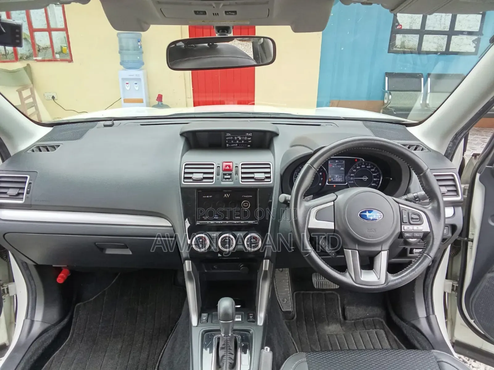 Subaru Forester 2.5i Limited AWD 2018 White