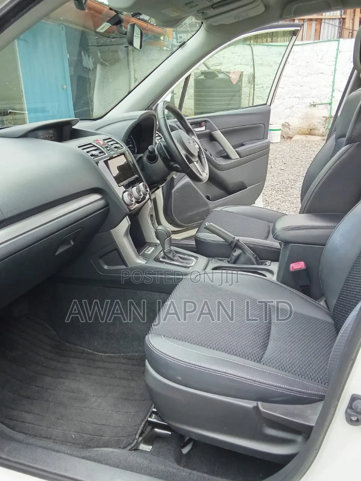 Subaru Forester 2.5i Limited AWD 2018 White