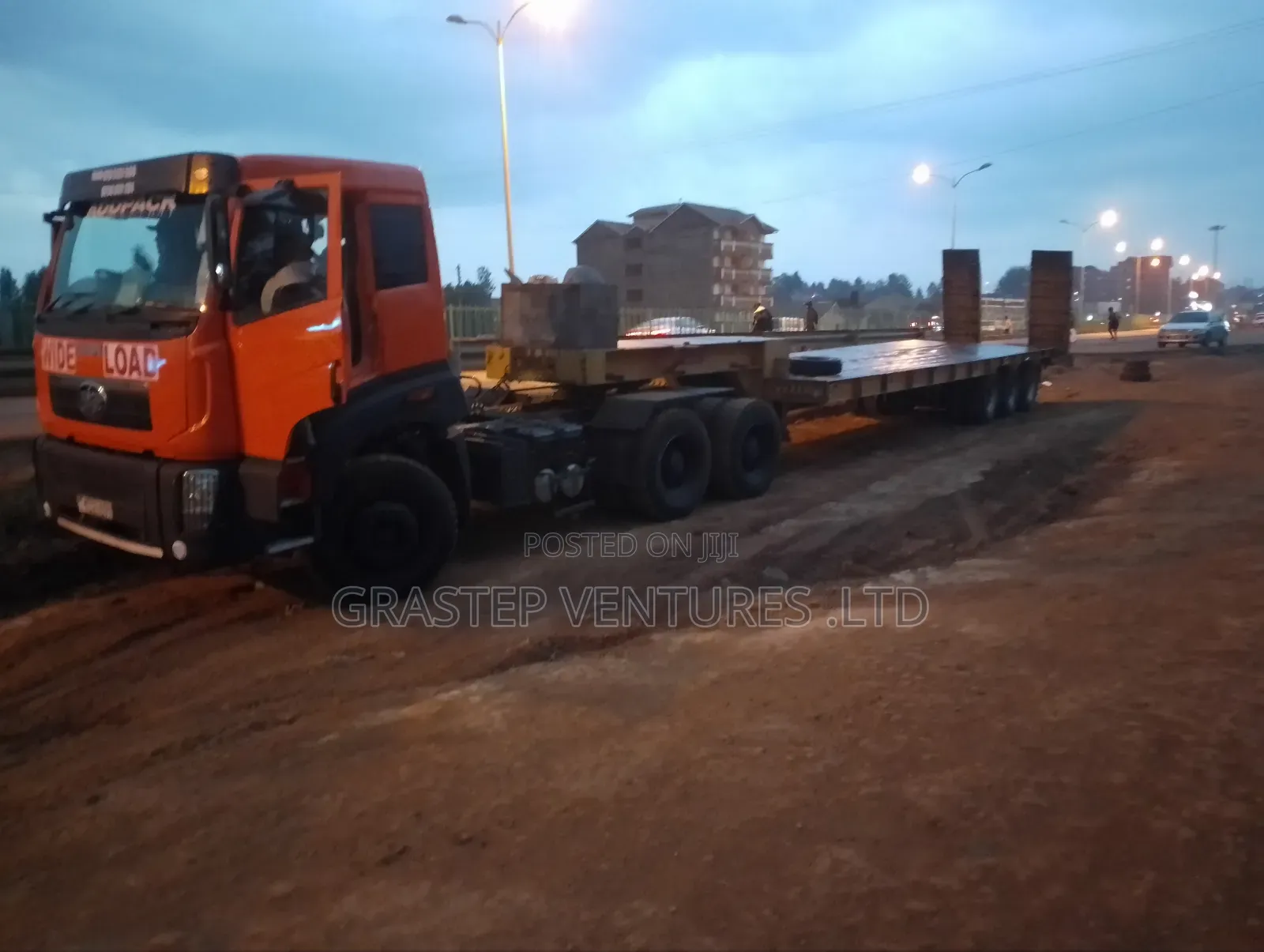 Low Loader/ Flat Bed for Hire