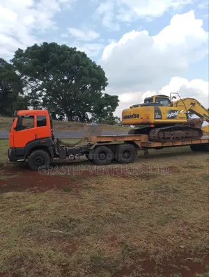Low Loader/ Flat Bed for Hire