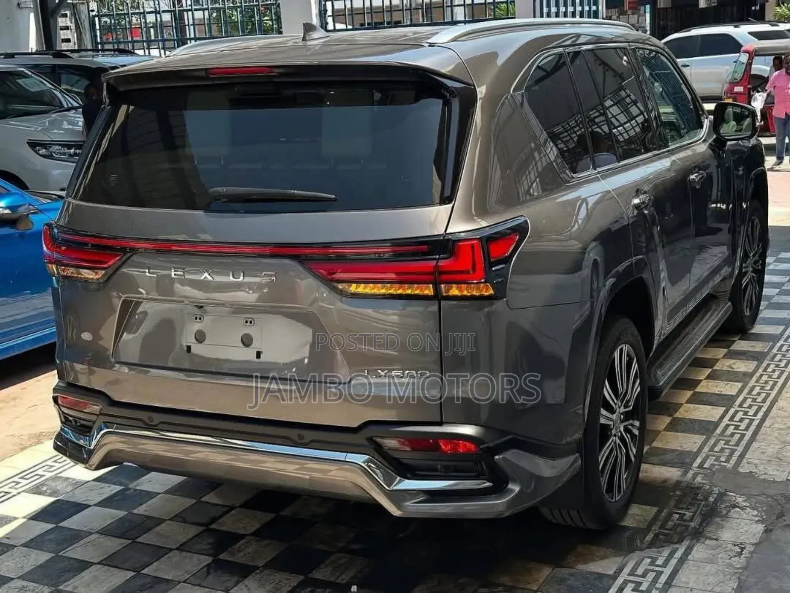 Lexus LX LX 600 2023