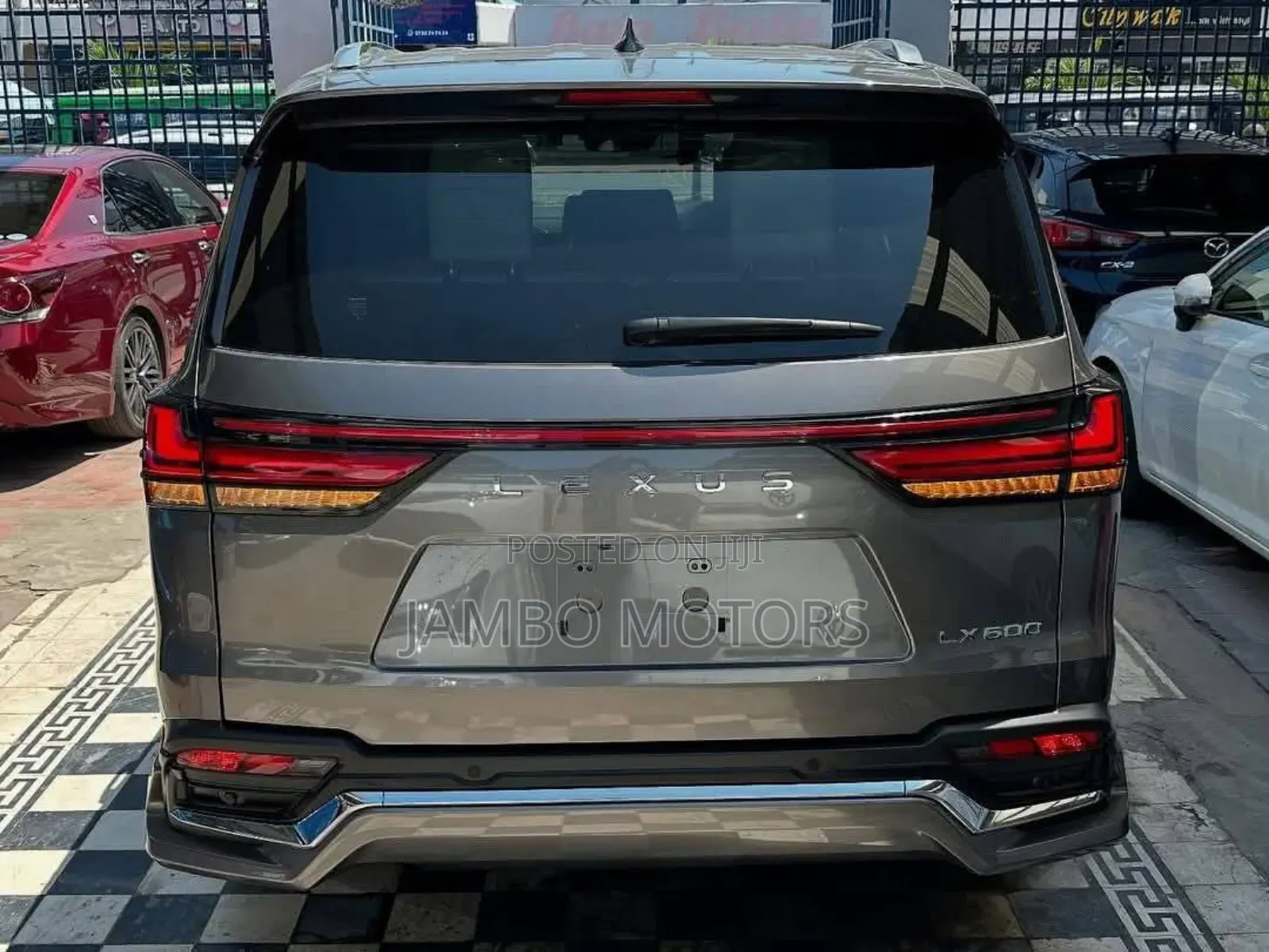 Lexus LX LX 600 2023
