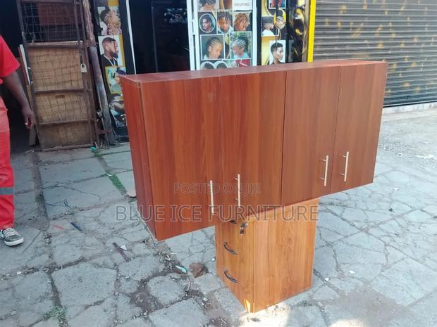 Extensive Cabinet Cabinet - main view